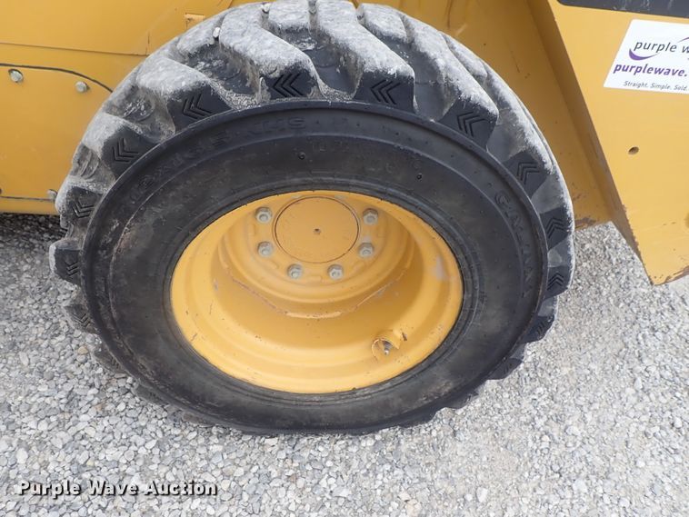 image for item DG3031 2013 Caterpillar 262C  Series 2 skid steer loader