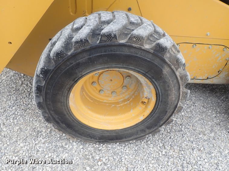 image for item DG3031 2013 Caterpillar 262C  Series 2 skid steer loader