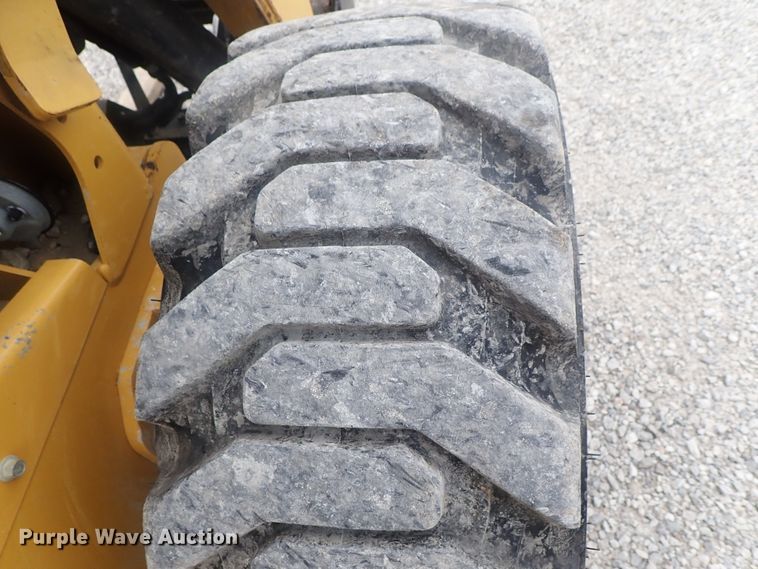 image for item DG3031 2013 Caterpillar 262C  Series 2 skid steer loader