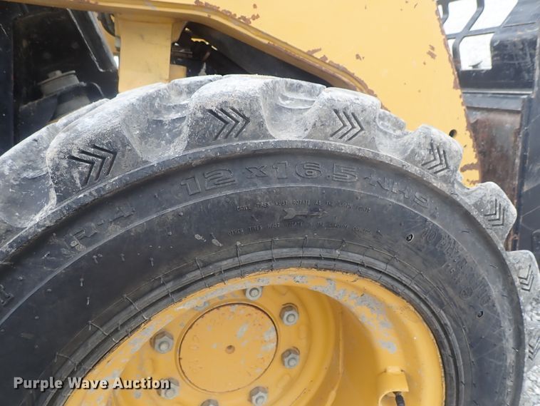 image for item DG3031 2013 Caterpillar 262C  Series 2 skid steer loader