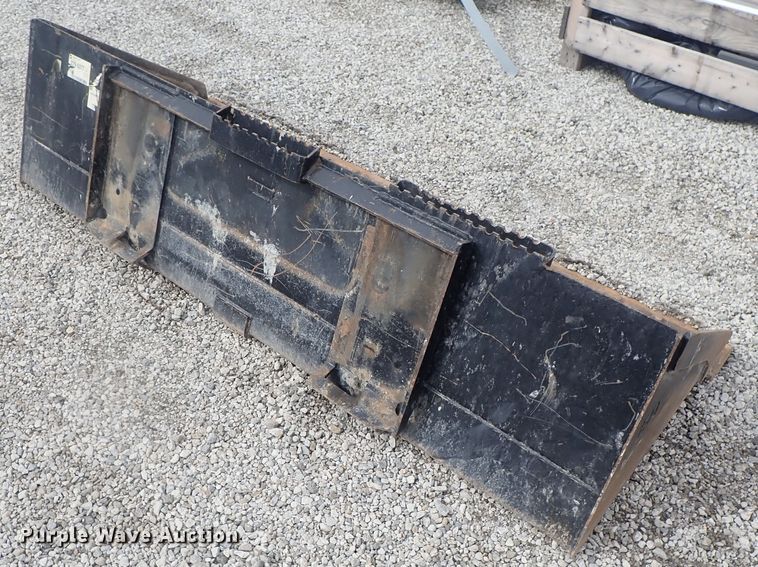 image for item DG3031 2013 Caterpillar 262C  Series 2 skid steer loader