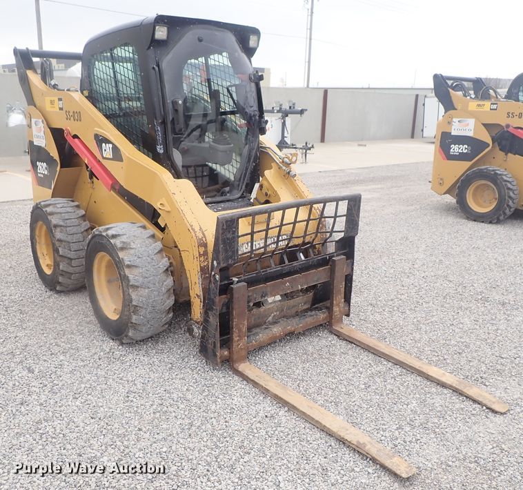 image for item DG3036 2013 Caterpillar 262C Series 2  skid steer loader