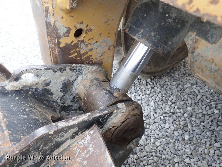 image for item DG3036 2013 Caterpillar 262C Series 2  skid steer loader