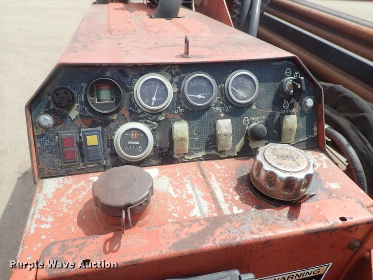 image for item DG3056 1999 Ditch Witch JT920L  directional boring unit