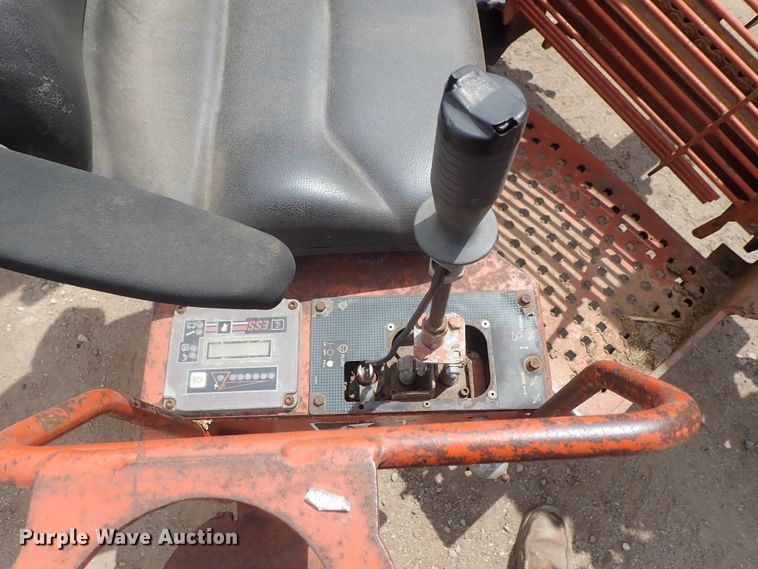 image for item DG3056 1999 Ditch Witch JT920L  directional boring unit