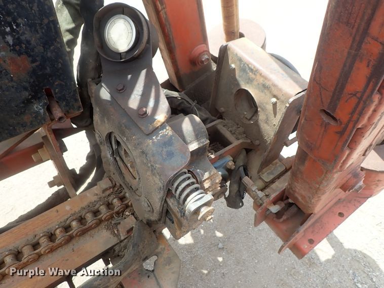 image for item DG3056 1999 Ditch Witch JT920L  directional boring unit