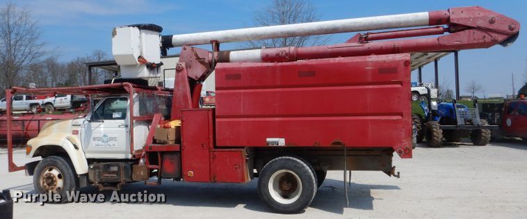 image for item DG5602 1998 Ford F800 bucket truck