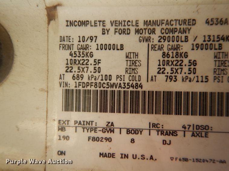 image for item DG5602 1998 Ford F800 bucket truck