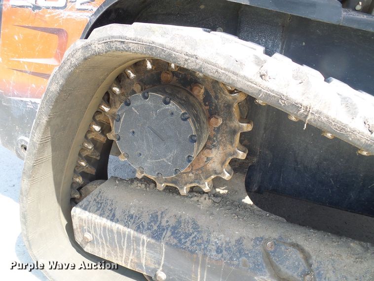 image for item DG5605 Kubota SVL90-2  tracked skid steer loader