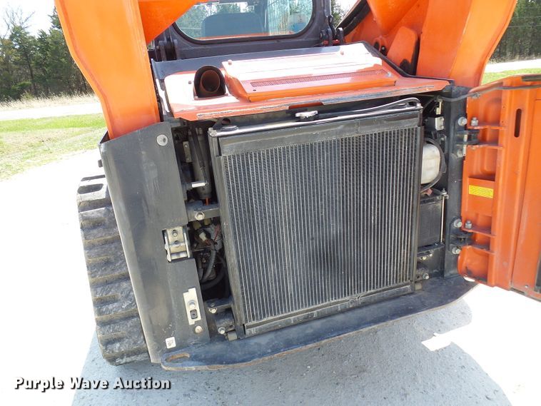 image for item DG5605 Kubota SVL90-2  tracked skid steer loader
