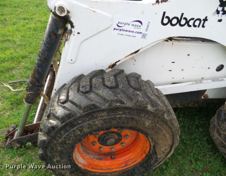image for item DG5613 Bobcat 873  skid steer