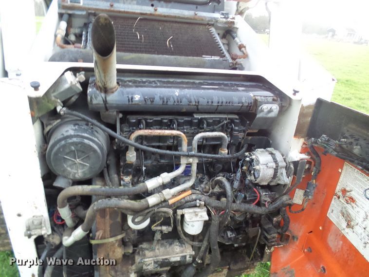 image for item DG5613 Bobcat 873  skid steer