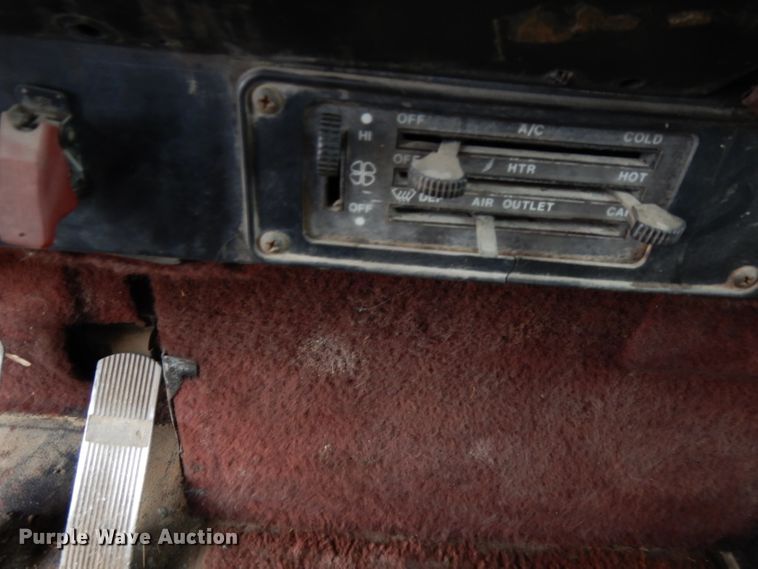 image for item DG6361 1987 International 9300 water truck