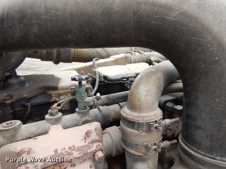 image for item DG6361 1987 International 9300 water truck