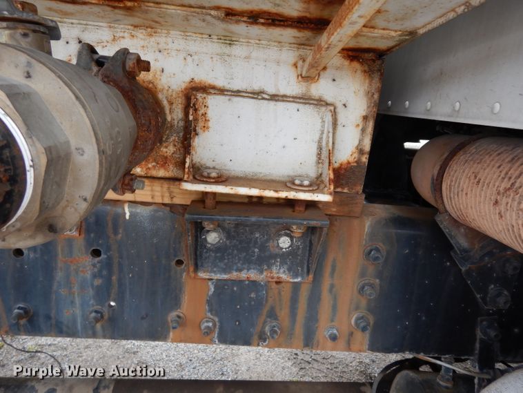 image for item DG6361 1987 International 9300 water truck