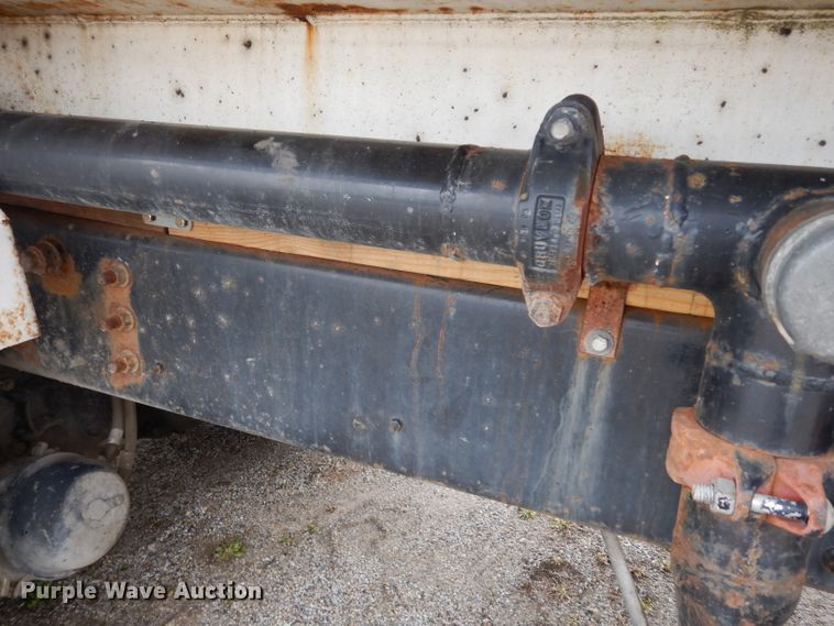 image for item DG6361 1987 International 9300 water truck