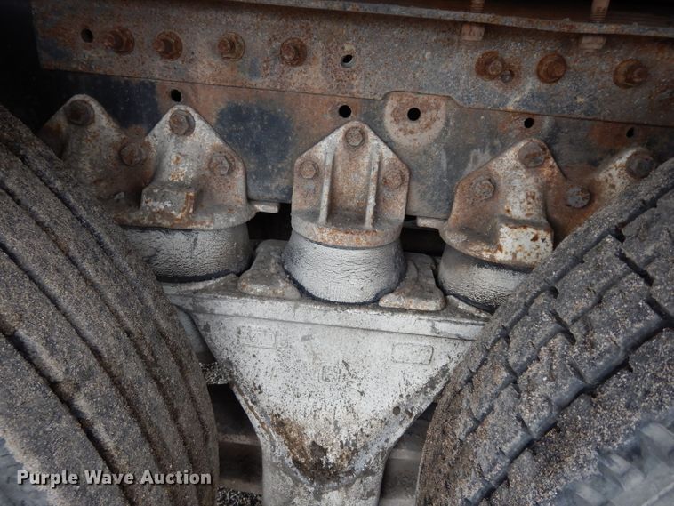 image for item DG6361 1987 International 9300 water truck