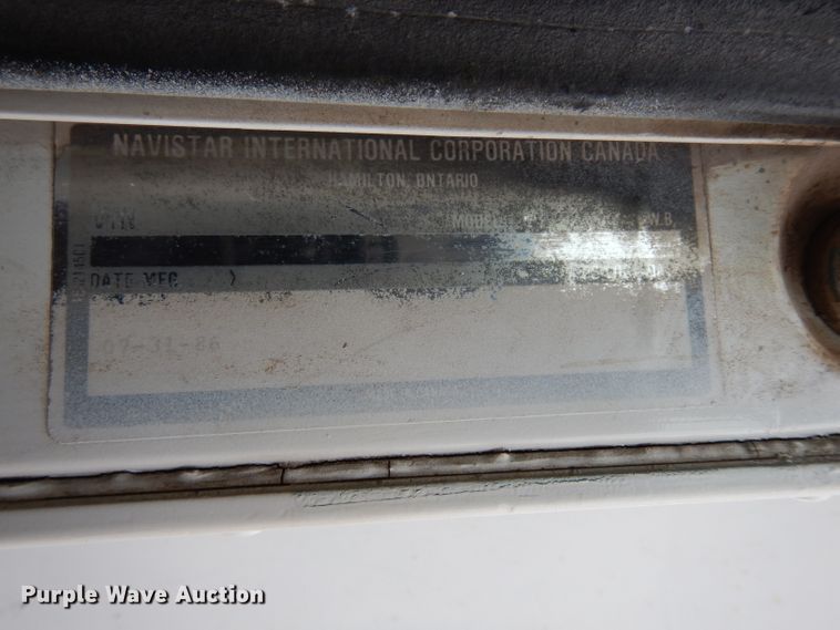 image for item DG6361 1987 International 9300 water truck