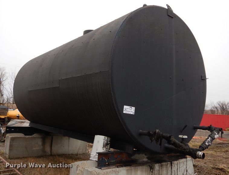 image for item DG6378 Asphalt oil tank