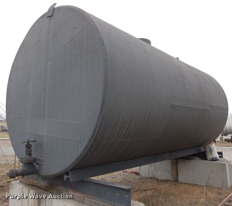 image for item DG6378 Asphalt oil tank