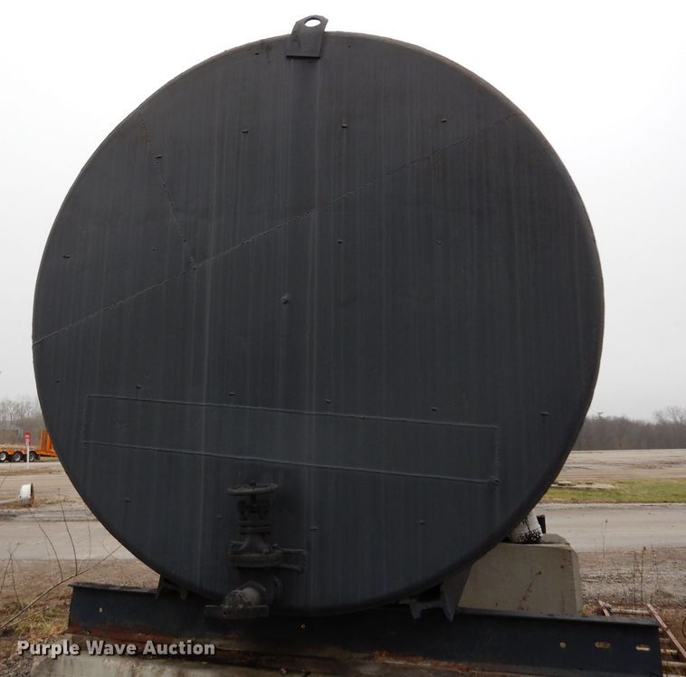 image for item DG6378 Asphalt oil tank