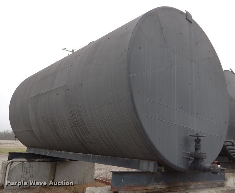 image for item DG6378 Asphalt oil tank