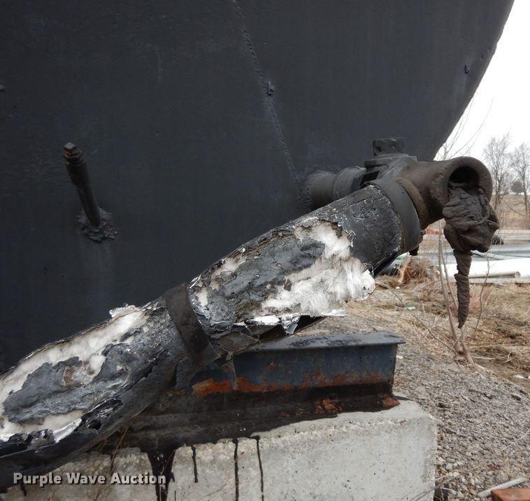 image for item DG6378 Asphalt oil tank