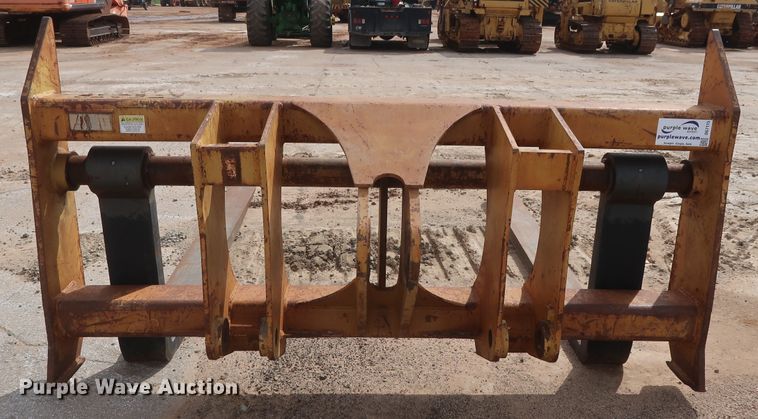 image for item DG7115 Rockland CFHD wheel loader pallet forks