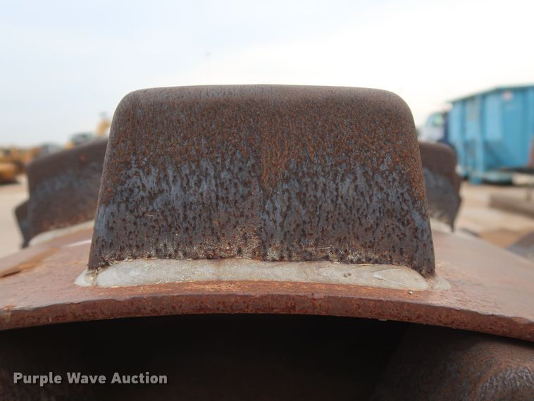 image for item DG7117 Dynapac padfoot compactor shell kit