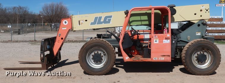 image for item DG7119 2007 JLG G9-43A telehandler