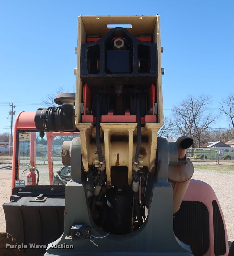 image for item DG7119 2007 JLG G9-43A telehandler