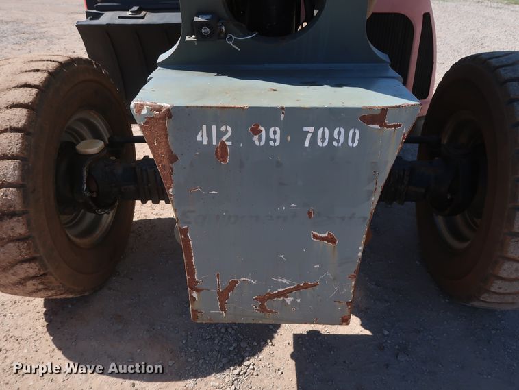 image for item DG7119 2007 JLG G9-43A telehandler