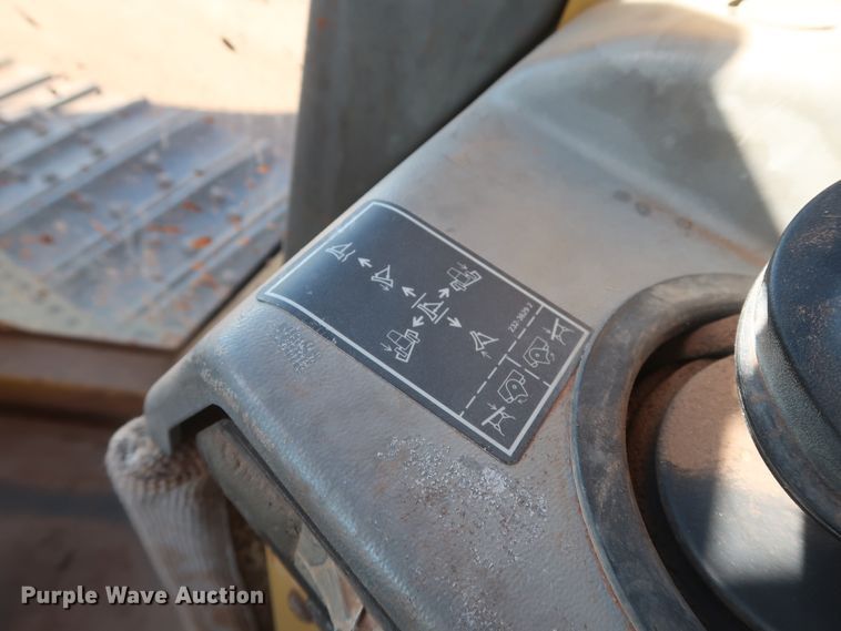 image for item DG7123 2006 Caterpillar D6N XL  crawler dozer