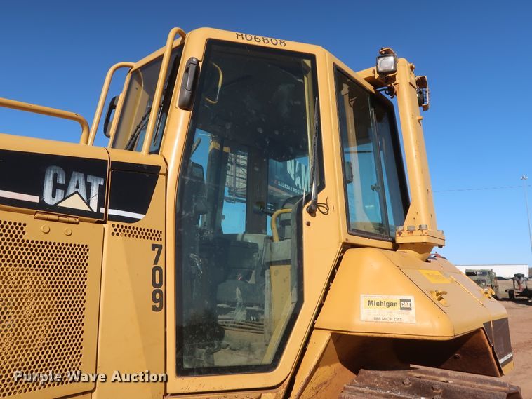 image for item DG7123 2006 Caterpillar D6N XL  crawler dozer