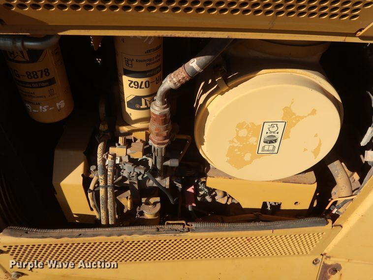 image for item DG7123 2006 Caterpillar D6N XL  crawler dozer