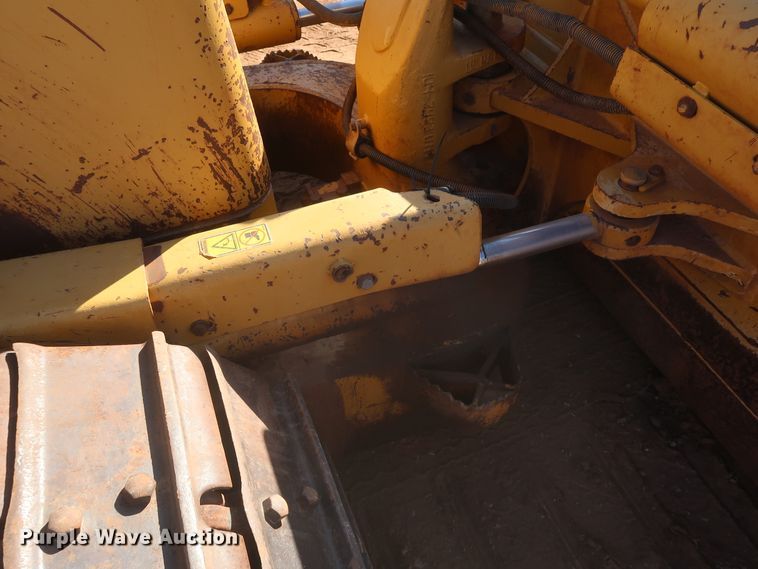 image for item DG7123 2006 Caterpillar D6N XL  crawler dozer