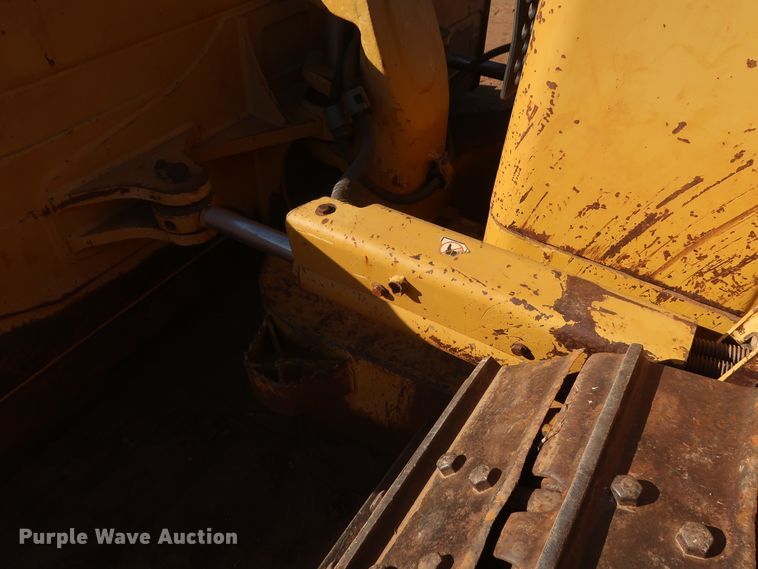 image for item DG7123 2006 Caterpillar D6N XL  crawler dozer