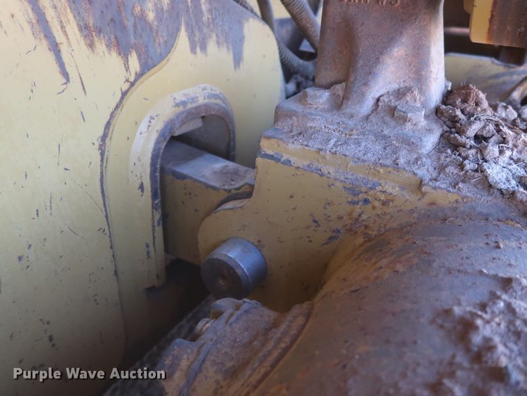 image for item DG7123 2006 Caterpillar D6N XL  crawler dozer