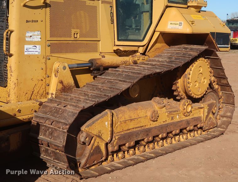 image for item DG7123 2006 Caterpillar D6N XL  crawler dozer
