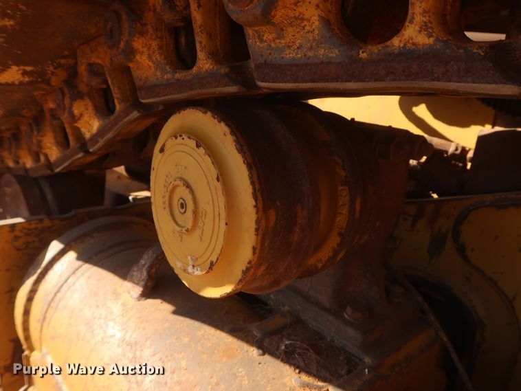 image for item DG7123 2006 Caterpillar D6N XL  crawler dozer