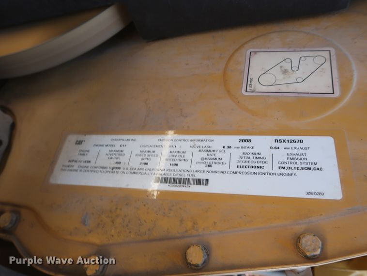 image for item DG7124 2008 Caterpillar 725  water wagon