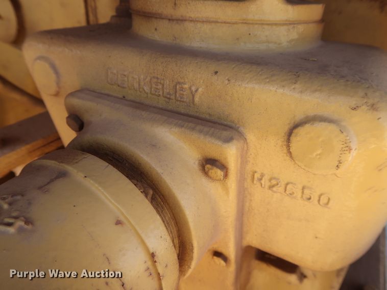 image for item DG7124 2008 Caterpillar 725  water wagon