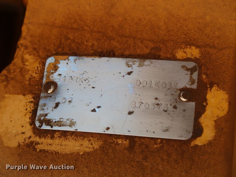 image for item DG7124 2008 Caterpillar 725  water wagon