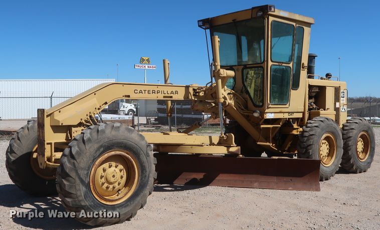 image for item DG7128 1982 Caterpillar 120G motor grader
