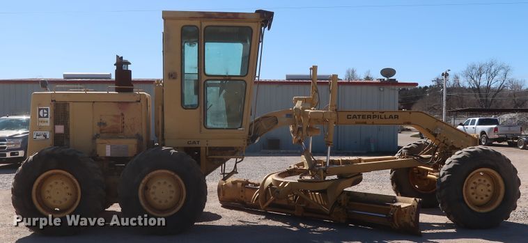 image for item DG7128 1982 Caterpillar 120G motor grader