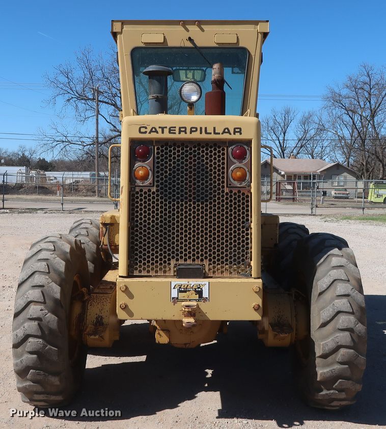 image for item DG7128 1982 Caterpillar 120G motor grader