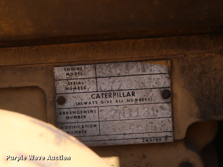 image for item DG7128 1982 Caterpillar 120G motor grader