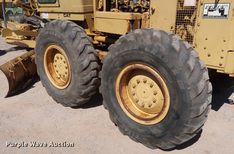 image for item DG7128 1982 Caterpillar 120G motor grader