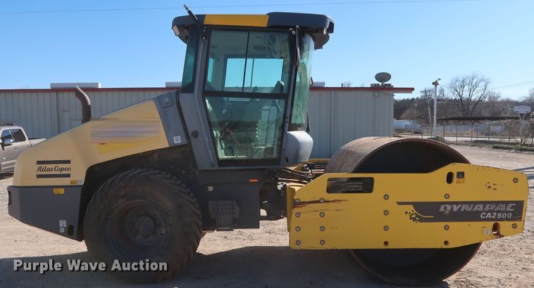 image for item DG7129 2015 Dynapac CA2500D single drum vibratory roller