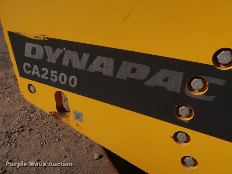 image for item DG7129 2015 Dynapac CA2500D single drum vibratory roller